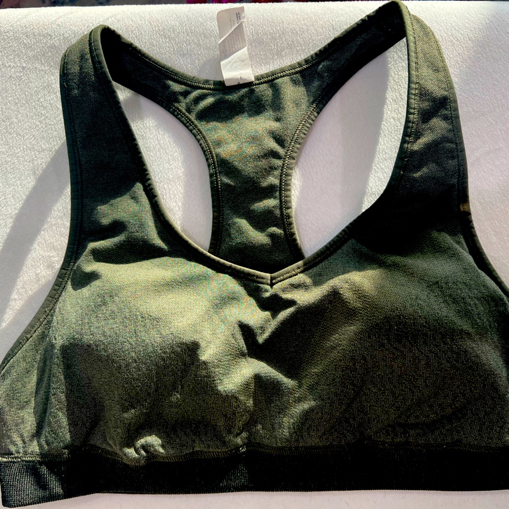 Lululemon sport bra size 12 hunter green